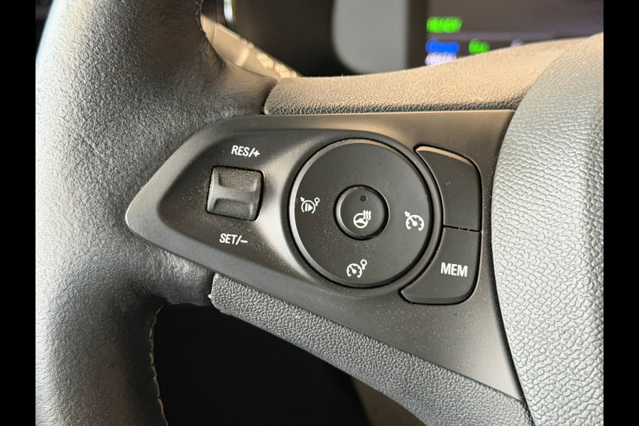 Opel CORSA-E Ultimate electrisch PANORAMADAK KEYLESS-GO CAMERA STOEL/ STUURVERWARMING DODEHOEKSENSOR