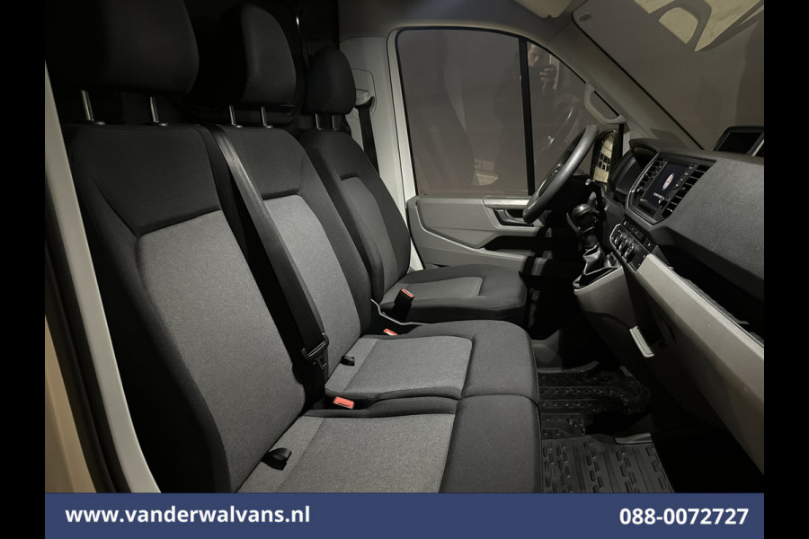 Volkswagen Crafter 2.0 TDI 141pk L3H2 L2H1 Euro6 Airco | Camera | Navigatie | 3000kg trekhaak Apple Carplay, Android Auto, Parkeersensoren, Bijrijdersbank
