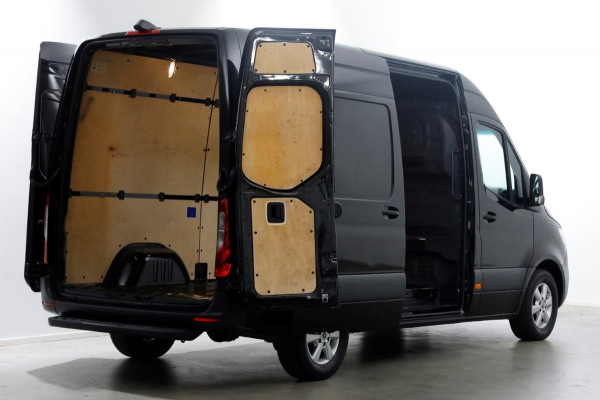 Mercedes-Benz Sprinter 314 CDI 143pk RWD L2H2 Airco/Navi/Camera 11-2019