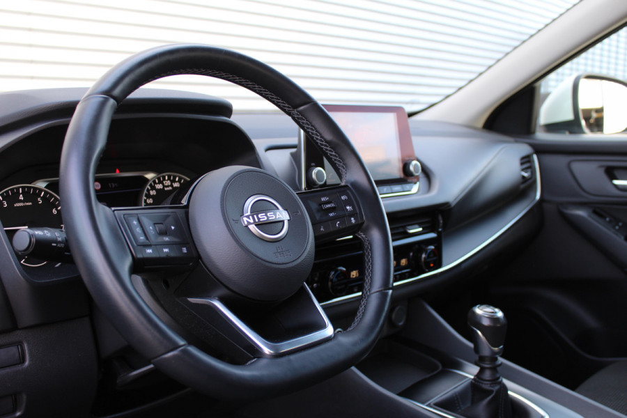 Nissan QASHQAI 1.3 MHEV 140PK Acenta | Adaptieve Cruise | Camera | BLIS | Stoel/Stuurverwarming