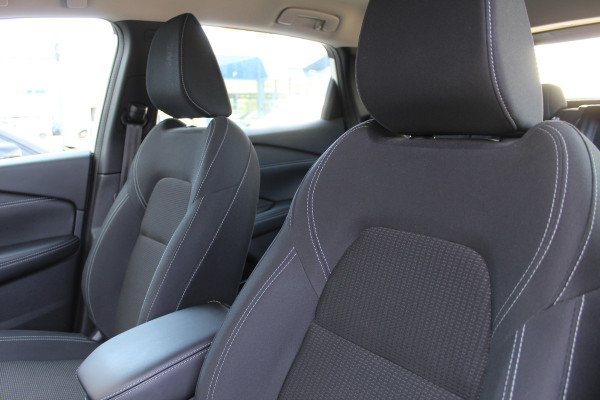 Nissan QASHQAI 1.3 MHEV 140PK Acenta | Adaptieve Cruise | Camera | BLIS | Stoel/Stuurverwarming
