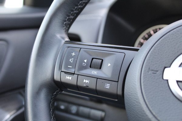 Nissan QASHQAI 1.3 MHEV 140PK Acenta | Adaptieve Cruise | Camera | BLIS | Stoel/Stuurverwarming