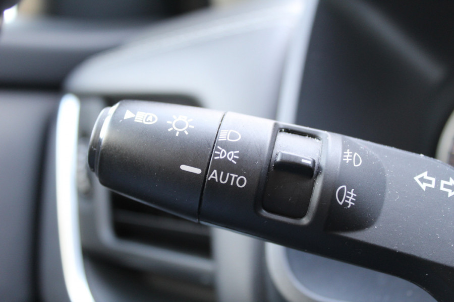 Nissan QASHQAI 1.3 MHEV 140PK Acenta | Adaptieve Cruise | Camera | BLIS | Stoel/Stuurverwarming