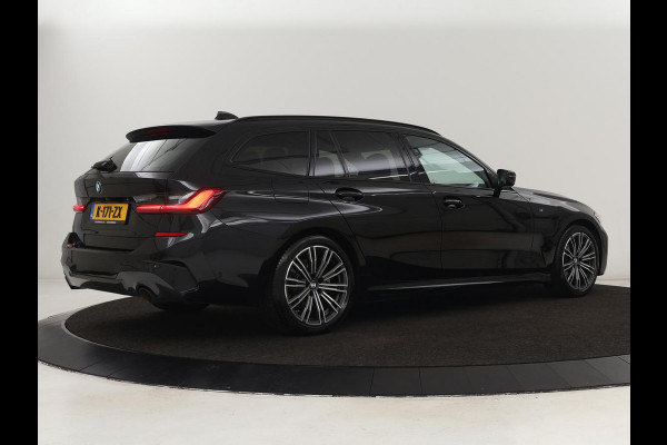 BMW 3 Serie 318i M Sport | Sportstoelen | Half leder | Carplay | Navigatie | Camera | Parkeerhulp | Climate control | Cruise control
