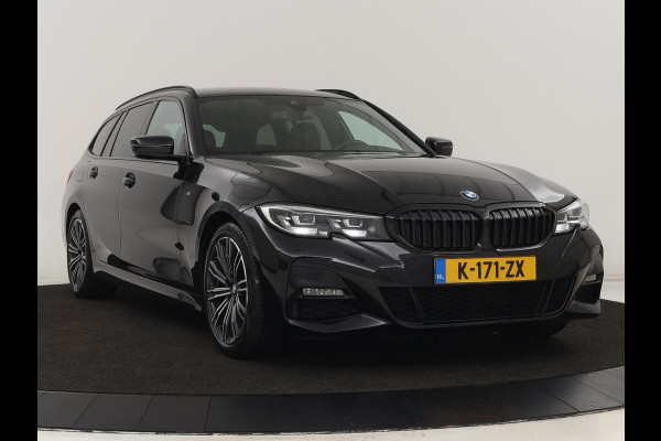 BMW 3 Serie 318i M Sport | Sportstoelen | Half leder | Carplay | Navigatie | Camera | Parkeerhulp | Climate control | Cruise control