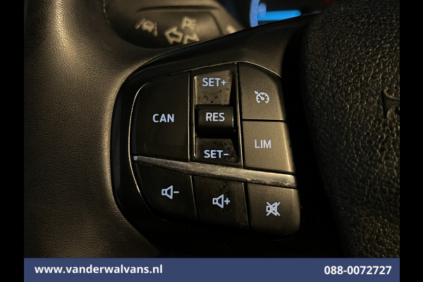 Ford Transit 2.0 TDCI L2H2 Euro6 Airco | Camera | Cruisecontrol | Parkeersensoren Verwarmde voorruit, Bijrijdersbank, 2450kg trekvermogen Ford Transit 2.0 TDCI L2H2 Euro6 Airco | Camera | Cruisecontrol | Parkeersensoren Verwarmde voorruit, Bijrijdersbank, 2450kg trekvermogen