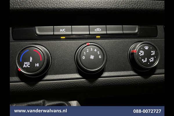 Volkswagen Crafter 2.0 TDI 140 pk L4H3 L3H2 Euro6 ** Airco | 3000kg trekhaak | Cruisecontrol | Parkeersensoren Bijrijdersbank