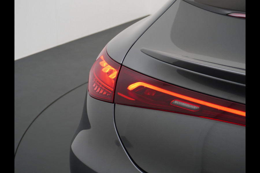 Mercedes-Benz EQE 350+ 91kWh Launch Edition Luxury Line Burmester® 3D Surround Sound Trekhaak Adap.Cruise Leder Memory Navi Ecc Camera Apple Carpl MBUX Premium Stoelverwarming Elek. Achterklep DAB+ Keyless 1e Eigenaar Origineel Nederlandse Auto 84.000 nieuwprijs Goedkoopste v Europa !
