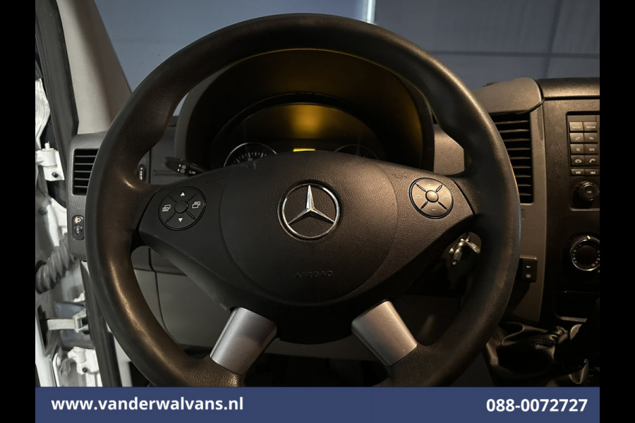 Mercedes-Benz Sprinter 316 CDI 164pk L2H2 Euro6 Airco | 2800kg Trekhaak | Cruisecontrol Parkeersensoren, Chauffeursstoel