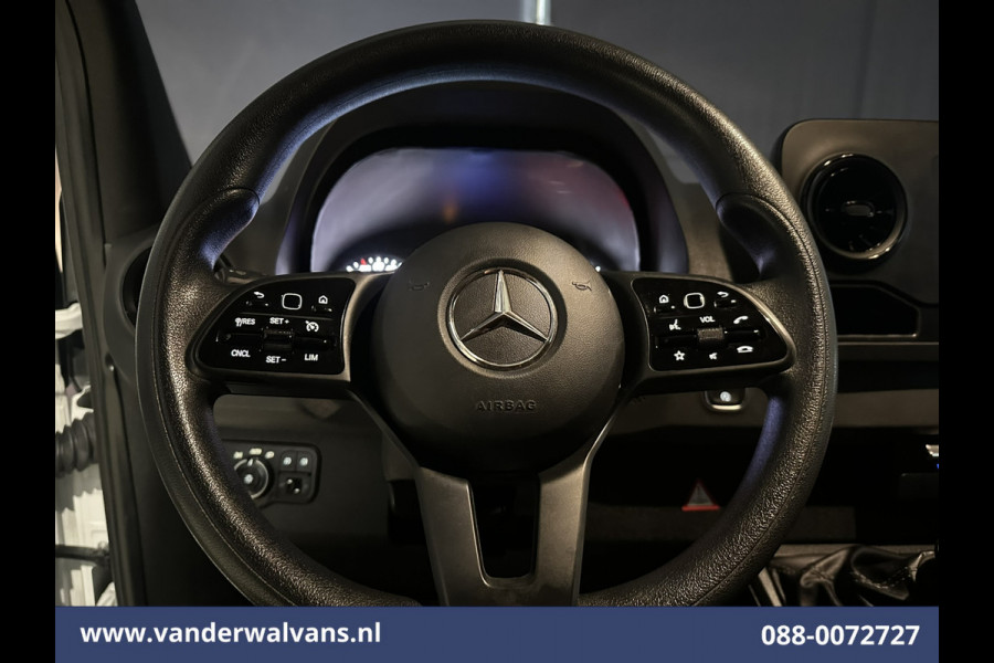 Mercedes-Benz Sprinter 315 CDI 150pk L3H2 Euro6 Airco | Navigatie | Front + Back Camera | Apple Carplay Android Auto, cruisecontrol, Chauffeursstoel, Parkeersensoren, Stoelverwarming, Bijrijdersbank Mercedes-Benz Sprinter 315 CDI 150pk L3H2 Euro6 Airco | Navigatie | Front + Back Camera | Apple Carplay Android Auto, cruisecontrol, Chauffeursstoel, Parkeersensoren, Stoelverwarming, Bijrijdersbank