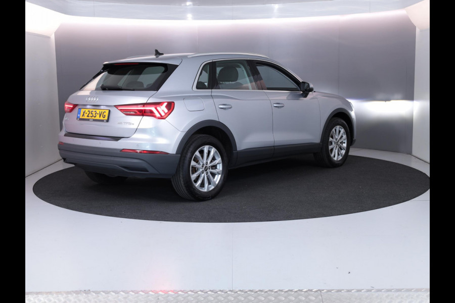 Audi Q3 45 TFSI e Advanced edition Hybrid 245pk | camera| 18'LM-velgen| Navi| El. achterklep
