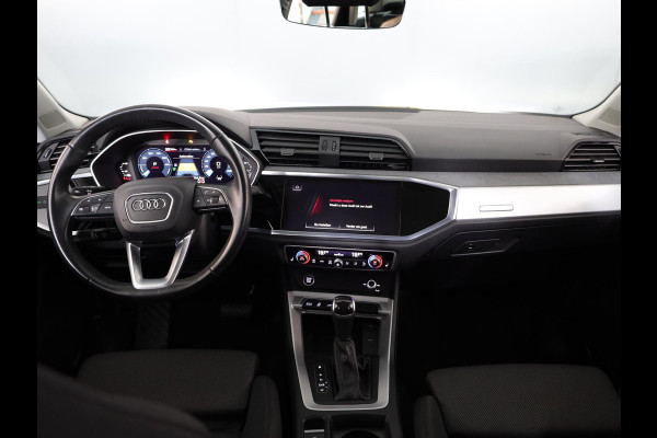 Audi Q3 45 TFSI e Advanced edition Hybrid 245pk | camera| 18'LM-velgen| Navi| El. achterklep