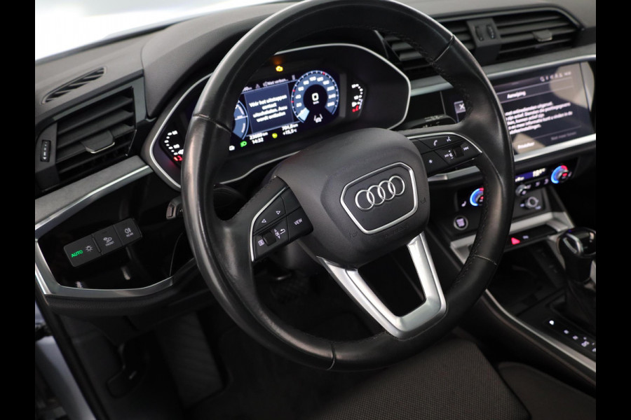 Audi Q3 45 TFSI e Advanced edition Hybrid 245pk | camera| 18'LM-velgen| Navi| El. achterklep