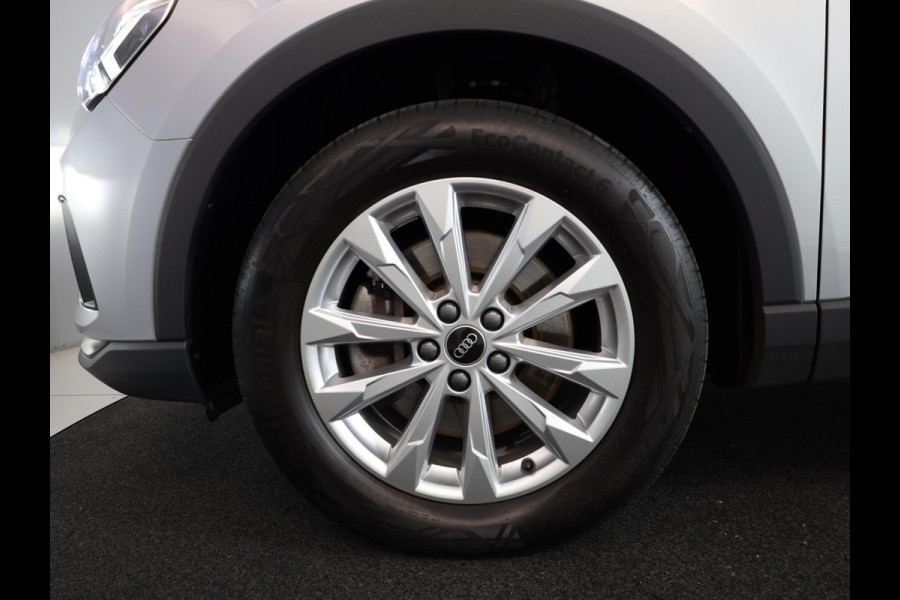 Audi Q3 45 TFSI e Advanced edition Hybrid 245pk | camera| 18'LM-velgen| Navi| El. achterklep