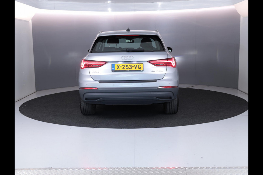 Audi Q3 45 TFSI e Advanced edition Hybrid 245pk | camera| 18'LM-velgen| Navi| El. achterklep