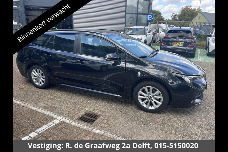 Toyota Corolla Touring Sports Hybrid 140 Business | Stuur- & Stoelverwarming | Parkeersensoren | Navigatie