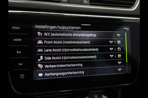 Škoda Superb Combi 1.4 TSI iV Laurin & Klement | Panoramadak | Trekhaak | Canton | 360 | Keyless | Adaptive Cruise | Carplay