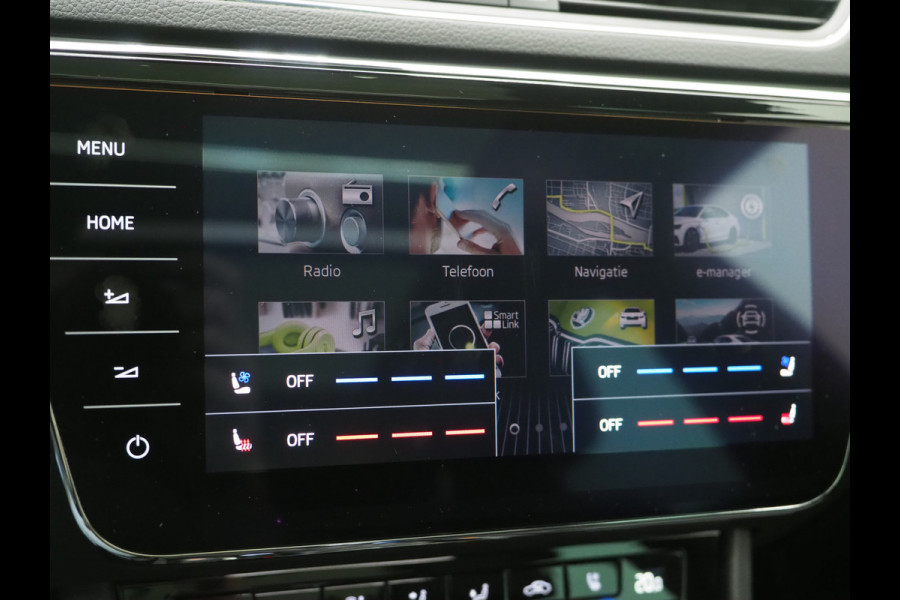 Škoda Superb Combi 1.4 TSI iV Laurin & Klement | Panoramadak | Trekhaak | Canton | 360 | Keyless | Adaptive Cruise | Carplay