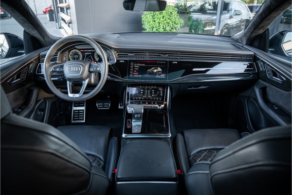 Audi Q8 60 TFSI e quattro Competition S-Line l RS Seat l Panorama l Massage l Softclose