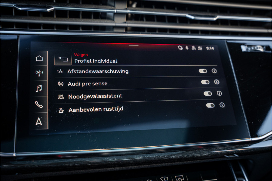 Audi Q8 60 TFSI e quattro Competition S-Line l RS Seat l Panorama l Massage l Softclose