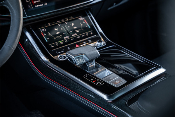 Audi Q8 60 TFSI e quattro Competition S-Line l RS Seat l Panorama l Massage l Softclose