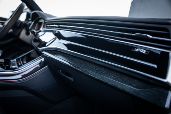 Audi Q8 60 TFSI e quattro Competition S-Line l RS Seat l Panorama l Massage l Softclose