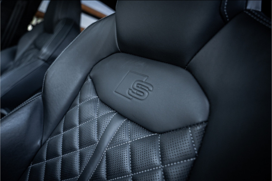 Audi Q8 60 TFSI e quattro Competition S-Line l RS Seat l Panorama l Massage l Softclose