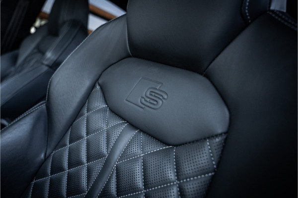 Audi Q8 60 TFSI e quattro Competition S-Line l RS Seat l Panorama l Massage l Softclose