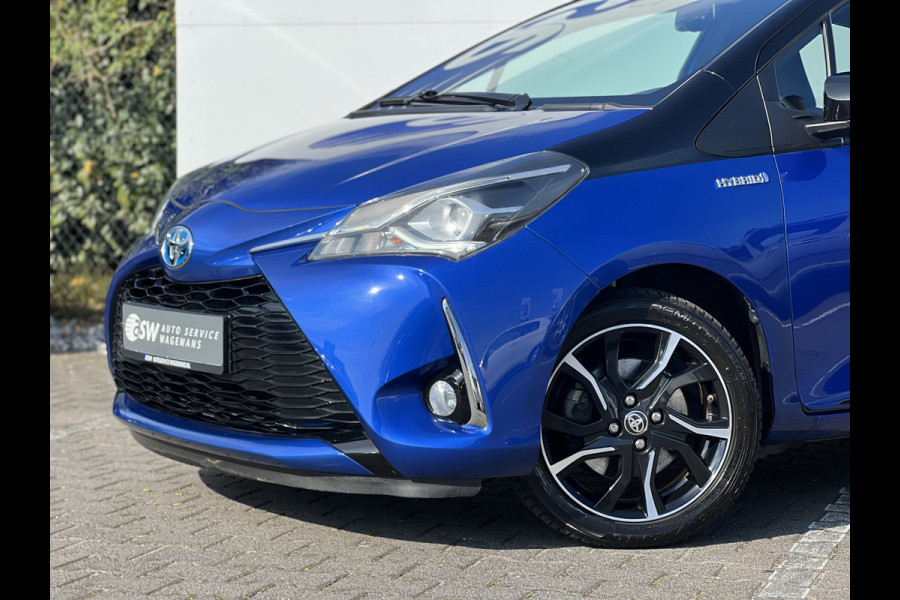 Toyota Yaris 1.5 Hybrid Bi-Tone | Navi | Clima | Camera | Cruise