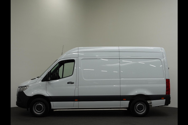 Mercedes-Benz Sprinter 315 Automaat L2H2 RWD Automaat Airco Cruise Control Side-bars Navigatiesysteem Trekhaak