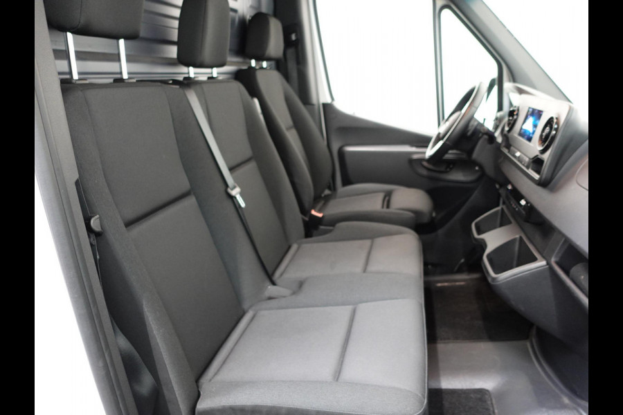Mercedes-Benz Sprinter 315 Automaat L2H2 RWD Automaat Airco Cruise Control Side-bars Navigatiesysteem Trekhaak