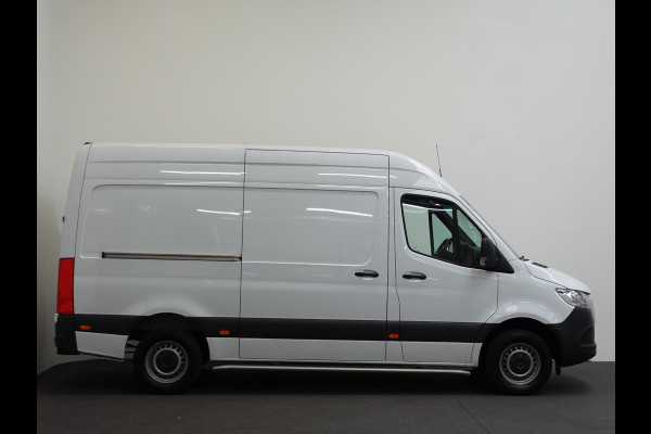 Mercedes-Benz Sprinter 315 Automaat L2H2 RWD Automaat Airco Cruise Control Side-bars Navigatiesysteem Trekhaak