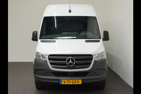 Mercedes-Benz Sprinter 315 Automaat L2H2 RWD Automaat Airco Cruise Control Side-bars Navigatiesysteem Trekhaak