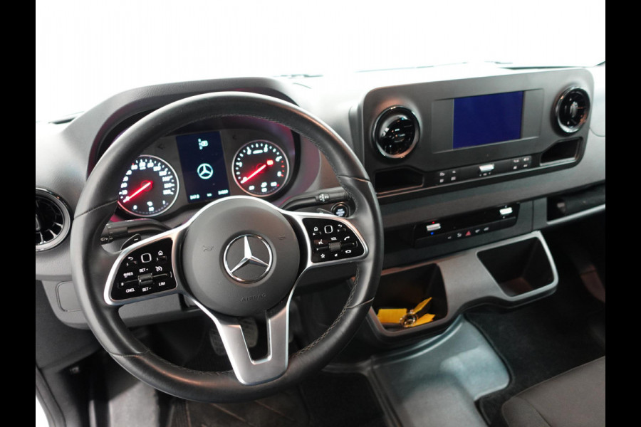 Mercedes-Benz Sprinter 315 Automaat L2H2 RWD Automaat Airco Cruise Control Side-bars Navigatiesysteem Trekhaak