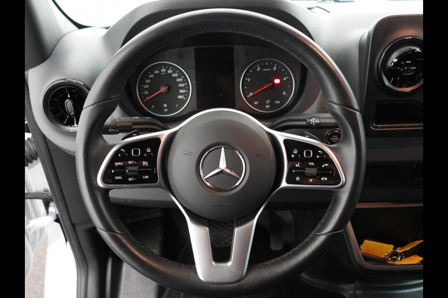 Mercedes-Benz Sprinter 315 Automaat L2H2 RWD Automaat Airco Cruise Control Side-bars Navigatiesysteem Trekhaak
