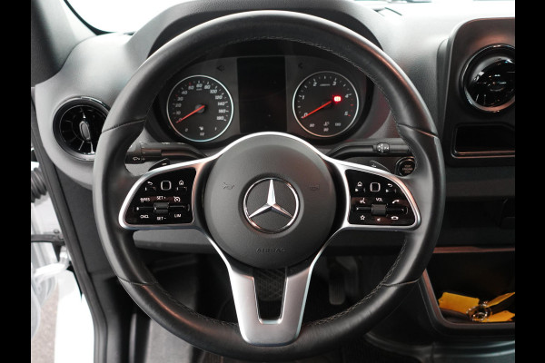 Mercedes-Benz Sprinter 315 Automaat L2H2 RWD Automaat Airco Cruise Control Side-bars Navigatiesysteem Trekhaak