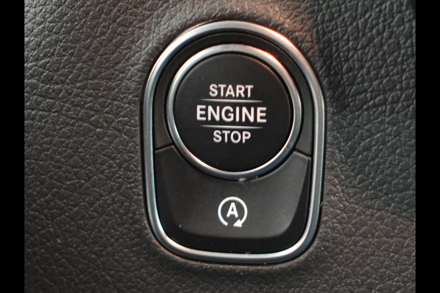 Mercedes-Benz Sprinter 315 Automaat L2H2 RWD Automaat Airco Cruise Control Side-bars Navigatiesysteem Trekhaak