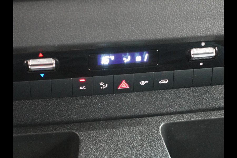 Mercedes-Benz Sprinter 315 Automaat L2H2 RWD Automaat Airco Cruise Control Side-bars Navigatiesysteem Trekhaak