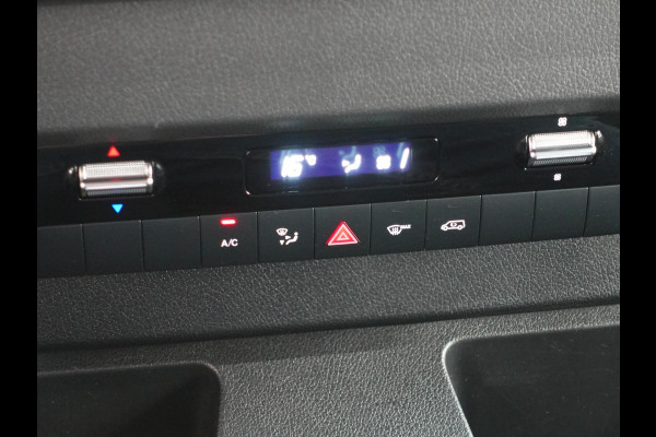 Mercedes-Benz Sprinter 315 Automaat L2H2 RWD Automaat Airco Cruise Control Side-bars Navigatiesysteem Trekhaak