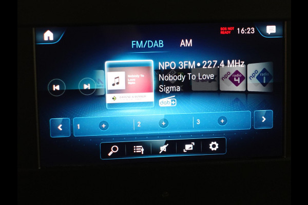 Mercedes-Benz Sprinter 315 Automaat L2H2 RWD Automaat Airco Cruise Control Side-bars Navigatiesysteem Trekhaak