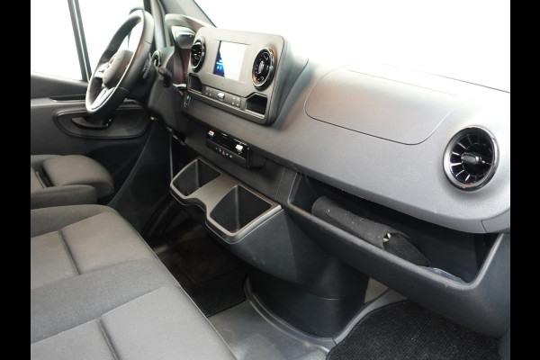 Mercedes-Benz Sprinter 315 Automaat L2H2 RWD Automaat Airco Cruise Control Side-bars Navigatiesysteem Trekhaak