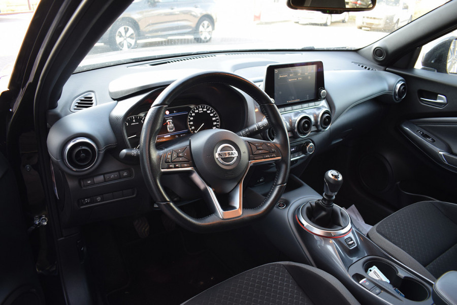 Nissan Juke 1.0 DIG-T N-Connecta | Apple CarPlay | Camera | Climate | Cruise