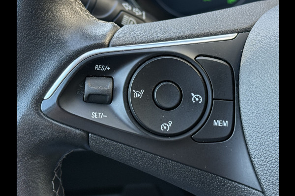Opel Grandland X BWJ 11-2020 1.2T 131PK Bus Executive | CLIMA | NAVI | CAMERA | CARPLAY | LEDER/STOF | SPORTSTOELEN | PRIVACY GLASS