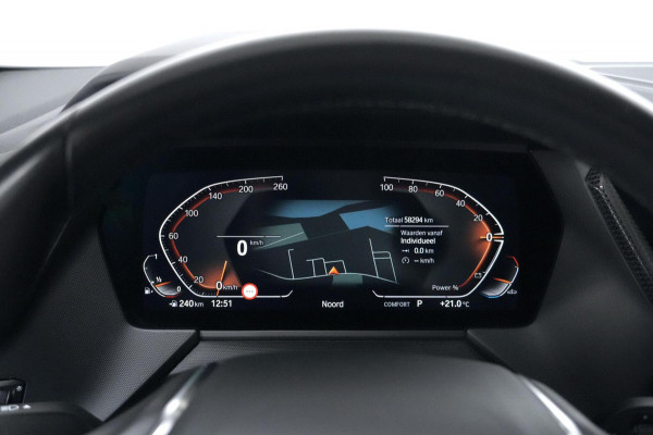 BMW 1-serie 118i Sport Line Automaat 136 Pk | Pano-dak | CarPlay | Sportstoelen | Leder + Verwarmd | Sfeer | Led | Pdc |