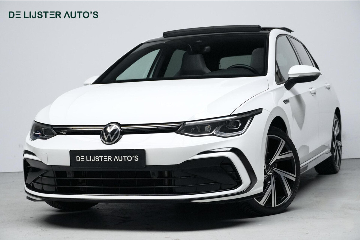 Volkswagen Golf 1.5 eTSI 3x R-Line Automaat | Pano-dak | CarPlay | Virtual| Acc | Stoel + Stuurverwarming | Sfeer | IQ-Light | Pdc |