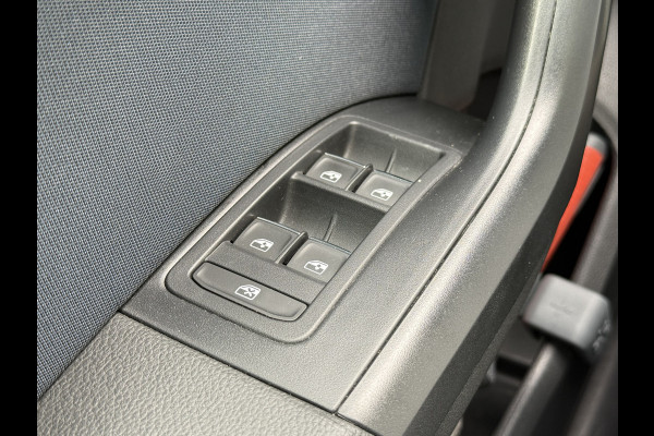 Seat Ateca BWJ 2020 | 1.5 TSI 150PK Style Bus Intense AUTOMAAT | CLIMA | NAVI | CARPLAY | CAMERA | PDC | LED | PRIVACY GLASS |