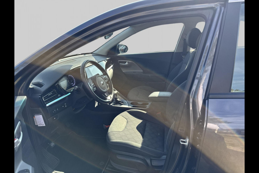 Kia Niro 1.6 GDi Hybrid ComfortLine | trekhaak // NETTE STAAT