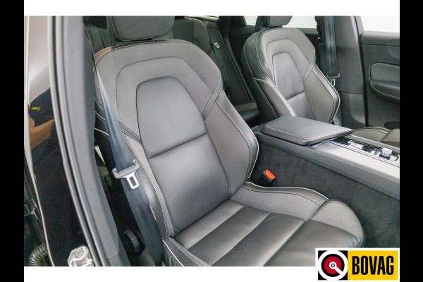 Volvo XC60 2.0 B5 R Design 251 PK | Panoramadak | Luchtvering | Leer | Elc. trekhaak | Stoel- & Stuurverw. | Voorruitverwarming, 19"LMV velgen
