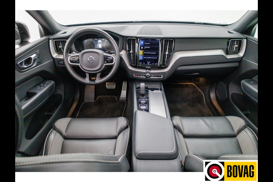 Volvo XC60 2.0 B5 R Design 251 PK | Panoramadak | Luchtvering | Leer | Elc. trekhaak | Stoel- & Stuurverw. | Voorruitverwarming, 19"LMV velgen