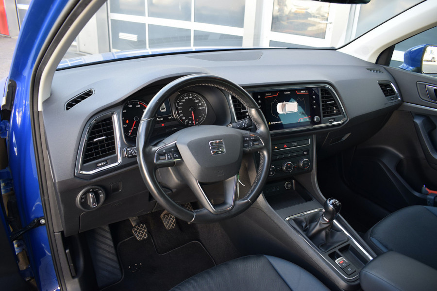 Seat Ateca 1.0 EcoTSI Style Business Intense | Trekhaak | Apple CarPlay | Camera | Climate